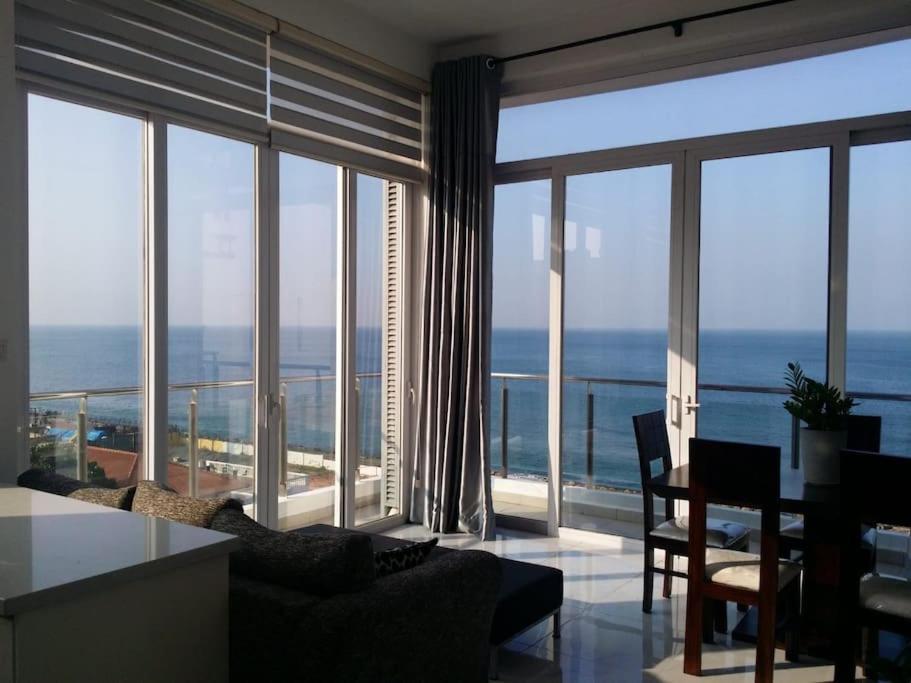 Spectacular Sea View 3 Bedrooms Apartment Коломбо Экстерьер фото